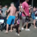Vídeo: Vulgo ‘Dino’ é colocado em moto após levar vários t1r0s, mas m0rr3 em Maués