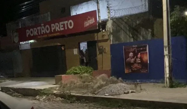 Liso é expulso de cabaré após tentar pagar ‘programa’ com cartão da própria mãe e em 12 vezes