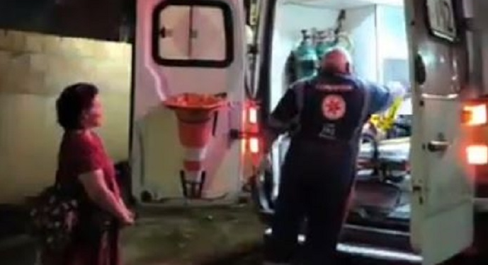 Homem é agr3d1d0 por band1d0 enquanto voltava da igreja com a esposa em Manaus