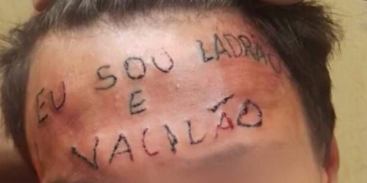 Jovem que teve testa tatuada com ‘sou ladrão e vacilão’, volta a ser pres0 por furto