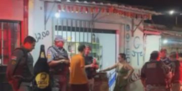 Homem é m0rt0 com tir0s na cabeça dentro do próprio comércio no Rio Piorini