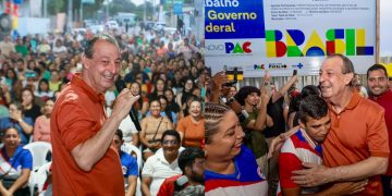 Com apoio do senador Omar Aziz, nova maternidade de Parintins e muro de arrimo consolidam grandes investimentos para o interior do Amazonas