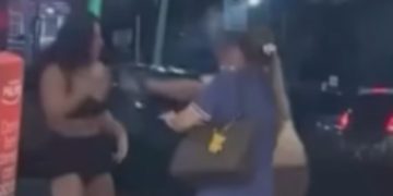 Vídeo: Brig4 com tapas, puxões de cabelo e 0fensas é registrada em frente ao Amazonas Shopping