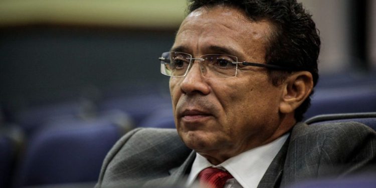 Juiz do Amazonas manda apagar matéria envolvendo Incra e Banco Master e é acusado de censura