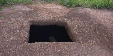 Menino de 3 anos cai em fossa sem tampa e morre af0g4do no interior do Amazonas
