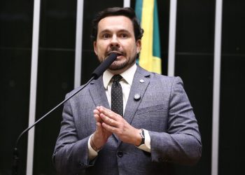 Capitão Alberto Neto destaca prioridades no retorno do trabalho legislativo