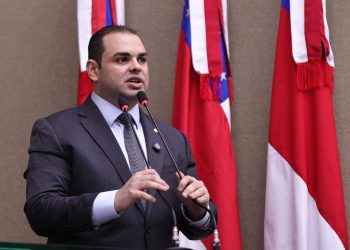 Presidente Roberto Cidade propõe conjunto de ações para amenizar danos a estudantes e professores de áreas rurais durante eventos extremos