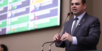 Roberto Cidade propõe selo de incentivo a estabelecimentos que apoiam entregadores por app no Amazonas