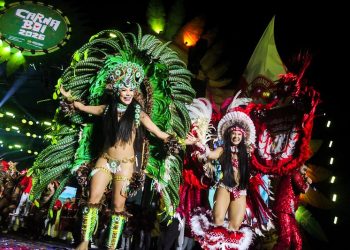 Carnaboi encerra Carnaval em Manaus e abre alas para Caprichoso e Garantido 2026