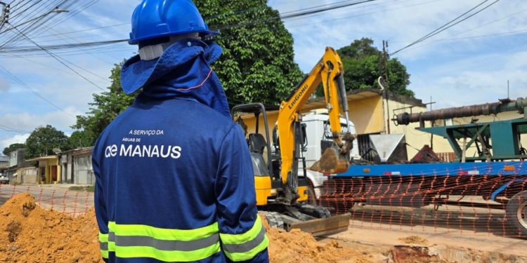 Águas de Manaus é proibida de fazer mais buracos nas ruas da cidade