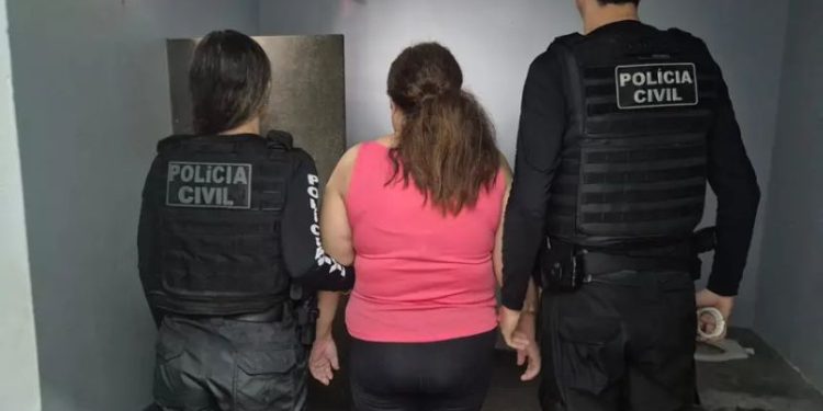 Em Manaus, idosas temiam ir ao inferno e chegaram a dar quase R$ 60 mil para falsa pastora