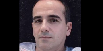 Em Itacoatiara, homem m0rr3 em ac1dente de moto horas depois do irmão b@ter em poste