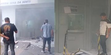 Vídeo: bandid0s que explodiram loteria em Manaus levaram dois malotes com dinheiro