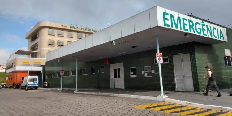 Entregador de aplicativo é amarrad0 e espancad0 durante assalt0 na Zona Leste de Manaus