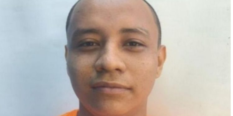 Detento que fugiu da cadeia em Maués é recapturado no telhado de casa em Manaus