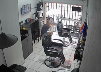 Vídeo: PM de folga reage a ass@lto e m@ta suspeito durante tentativa de r0ub0 a Porsche