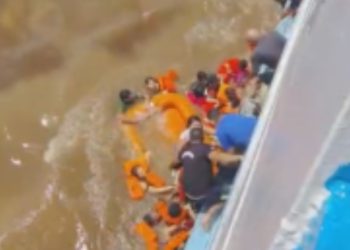 Buscas continuam após naufrágio em Manaus com 7 desaparecidos