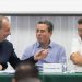 Omar Aziz reforça apoio ao cooperativismo do Amazonas em reunião com dezenas de lideranças do setor