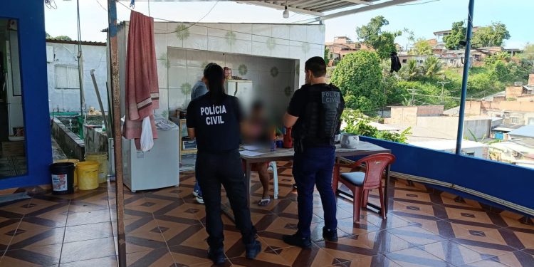 Homem aproveitava que esposa está acamada e e$tuprava netas dela de 5 até 14 anos em Manaus