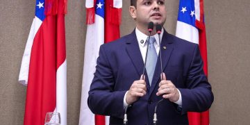 No encerramento do Março Azul Marinho, Roberto Cidade destaca ações de prevenção ao câncer colorretal