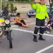 Vídeo: Casal em moto é at1ngido por carro e trânsito trava no V8, em Manaus