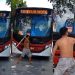 Vídeo: ônibus é atacad0 por “Curupira” em Manaus