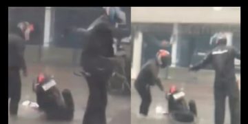 Vídeo: moto cai e fica presa em buraco na chuva em Manaus: ‘contando, ninguém acredita’