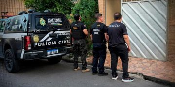 Homens são pr3s0s por e$telionat0 durante operação ‘Falso Advogado’ no Amazonas