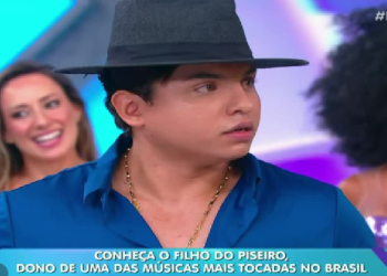 Manauara, cantor Filho do Piseiro faz sucesso no ‘Domingo Legal’ e promete DVD em Manaus