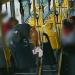 Vídeo: Homem dá várias f@cadas em jovem durante assalt0 na linha 026, em Manaus