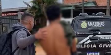 Homem acerta tir0s de espingarda nas pernas da ex após ela pedir divórcio no Amazonas