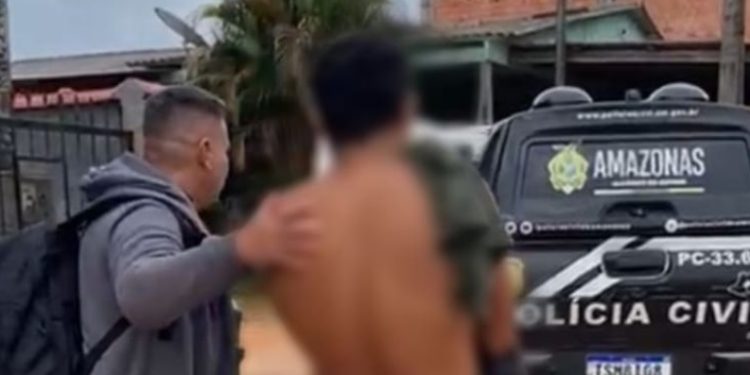 Homem acerta tir0s de espingarda nas pernas da ex após ela pedir divórcio no Amazonas