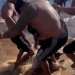 Vídeo: Na Ponta Negra, suspeito é e$pancad0 após supostamente passar a mã0 em cr1ança