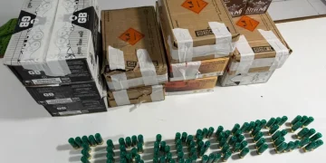 Dona de camarote é presa com 2,7 mil munições dentro de barco no Amazonas