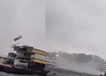 Video: No Porto do São Raimundo, redemoinho arrasta objetos e partes de embarcação