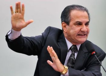 Silas Malafaia pede dinheiro na igreja para comprar avião: ‘estou precisando de um novo’