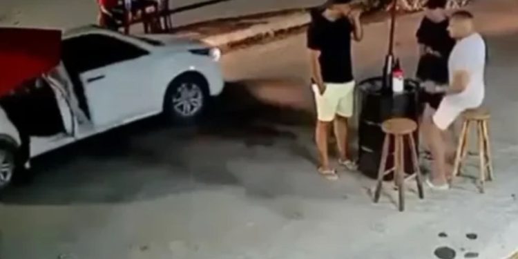 Veja: Filho de ex-vereador é m0rt0 sem chance de reação após at4que a tir0s em bar