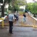 Veja: Segurança observa homem ser enf0rc4d0 e roubado dentro de universidade e não faz nada