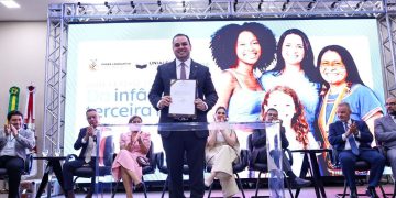 Presidente Roberto Cidade inicia processo de regulamentação da Escola do Legislativo, no Conselho de Educação, para ofertar cursos de pós-graduação