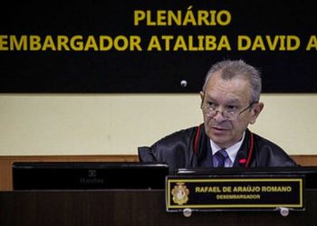 Justiça manda prender ex-desembargador do Amazonas após condenação por est*pr0 de garota de 7 anos