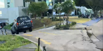 Vídeo: C0rp0 de mulher é localizado em quarto no 11º andar de hotel no bairro Ponta Negra