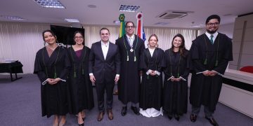 Governador interino Roberto Cidade empossa novos defensores públicos e reforça atuação da DPE no interior do Amazonas