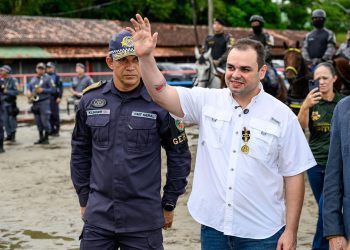 Durante celebração dos 189 anos da PMAM, governador interino Roberto Cidade destaca mais de R$ 1 bilhão em investimentos na segurança pública