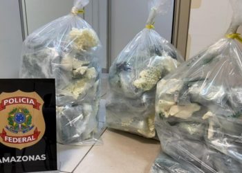 Blindada é presa no Aeroporto Eduardo Gomes com 36,5 kg de dr0gas