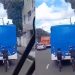 Vídeo: jovens ciclistas são gravados “pendurados” no ônibus em Manaus