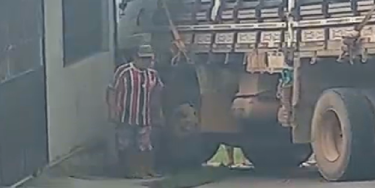 ‘Ladeira da m0rte’ faz nova vít1ma em Manaus: caminhão sem freio atinge casa no Santa Inês; veja