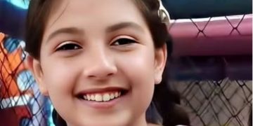 Menina de 12 anos m0rre após ser sugada pelo ralo da piscina