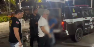 Gêmeas de 15 anos são e$tupr@das e am3açadas por vizinho no interior do AM