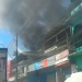 Vídeo: Incêndio destrói fábrica de reciclagem na Zona Oeste de Manaus e provoca congestionamento