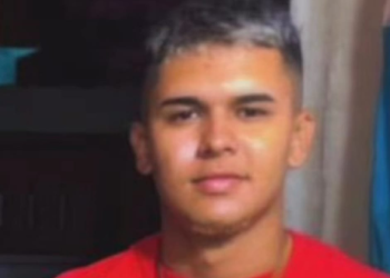 Vídeo: PM dá tir0 e m@ta jovem que andava de moto pelo bairro Alvorada